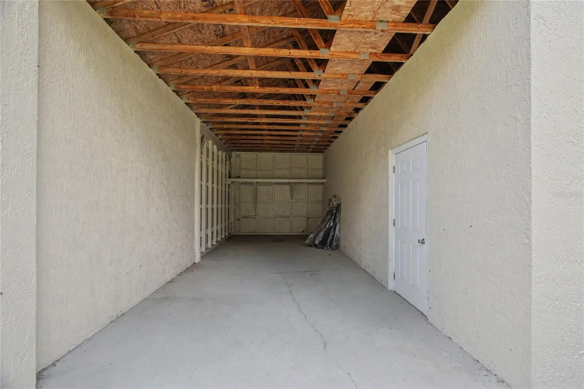 12913 County Road 104b Oxford FL 34484