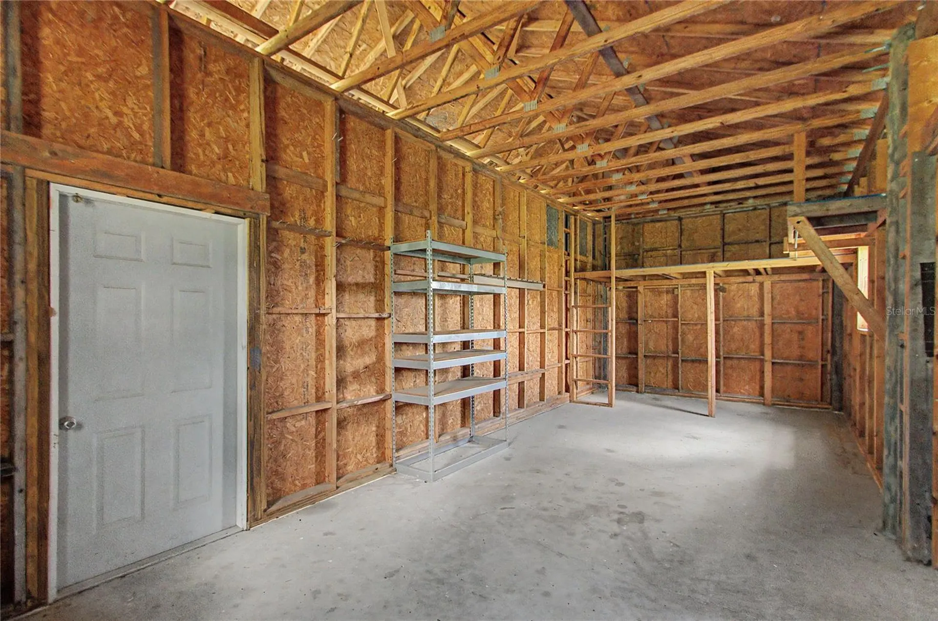 12913 County Road 104b Oxford FL 34484