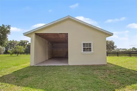 12913 County Road 104b Oxford FL 34484