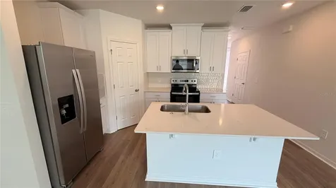 16346 Bird Of Paradise Avenue Clermont FL 34714