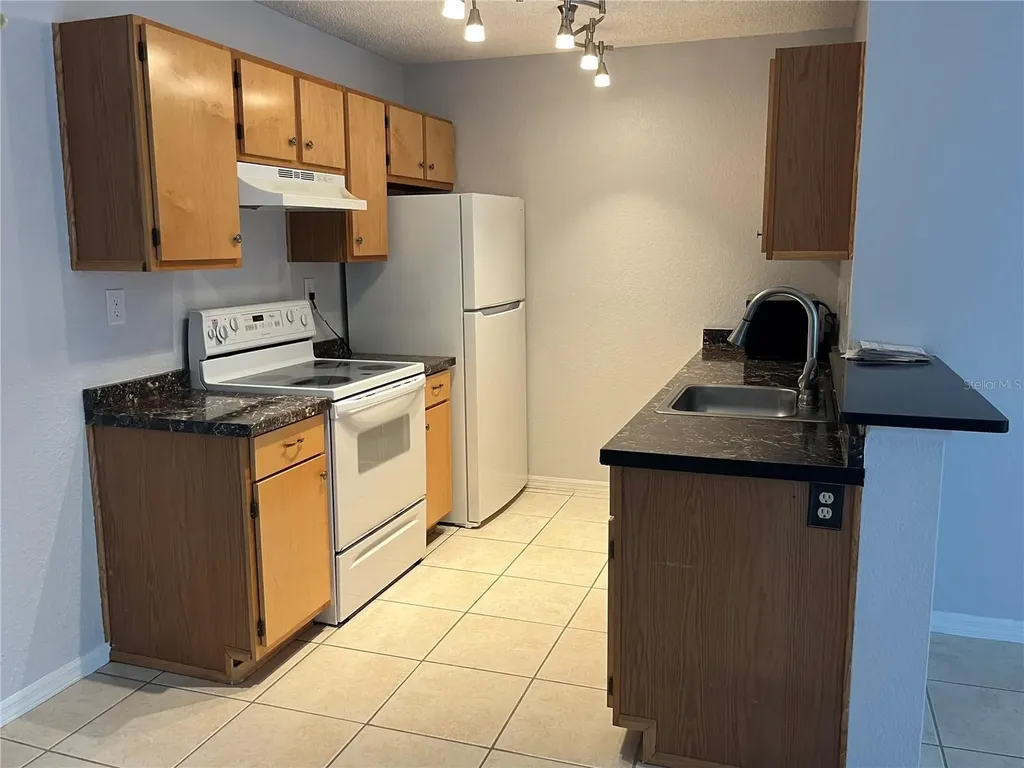 10263 Gandy Boulevard N St Petersburg FL 33702