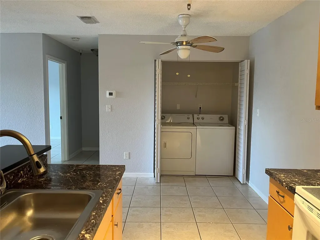 10263 Gandy Boulevard N St Petersburg FL 33702