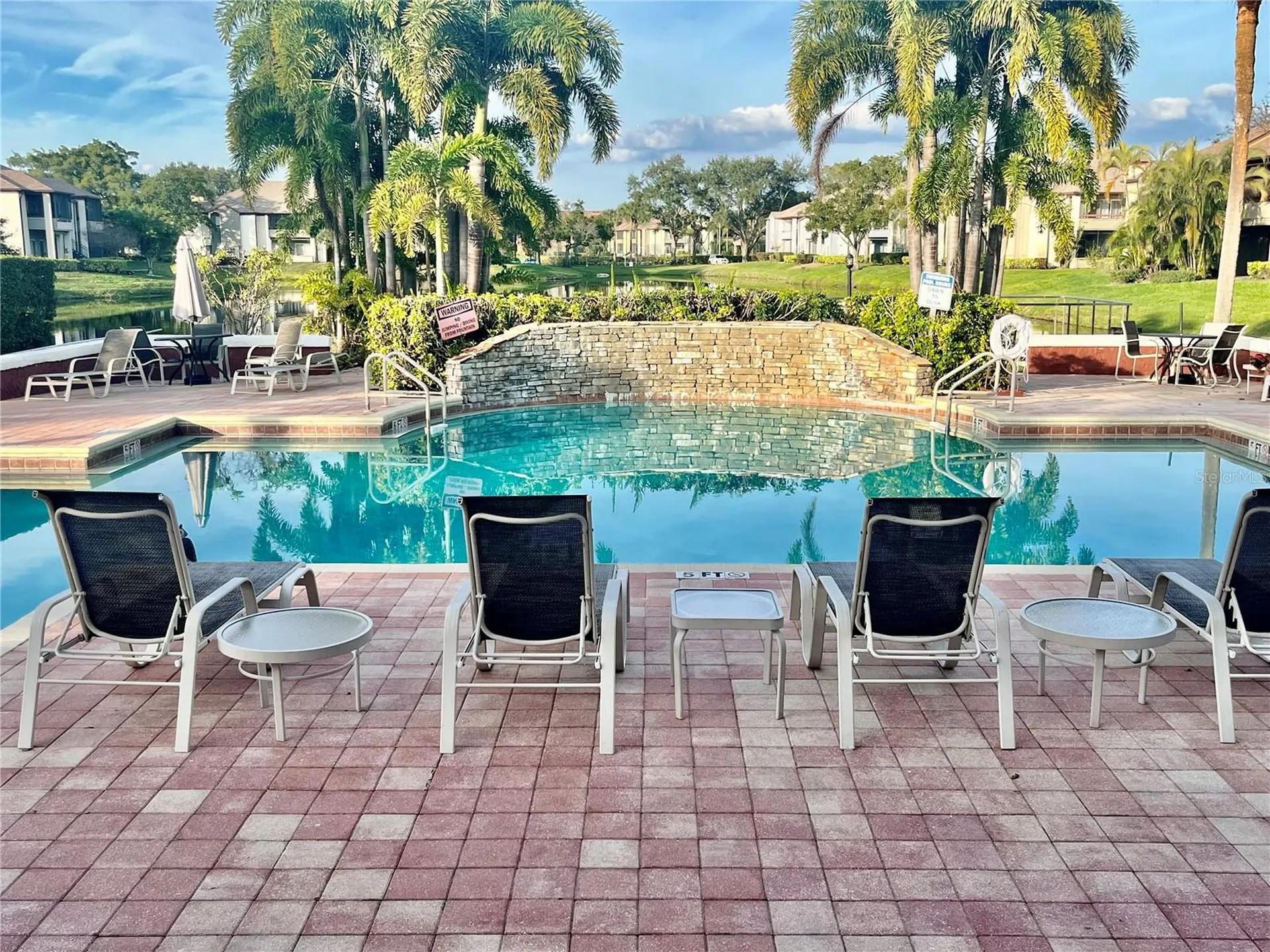 10263 Gandy Boulevard N St Petersburg FL 33702