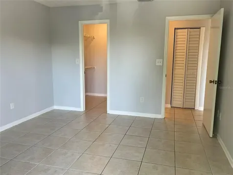 10263 Gandy Boulevard N St Petersburg FL 33702