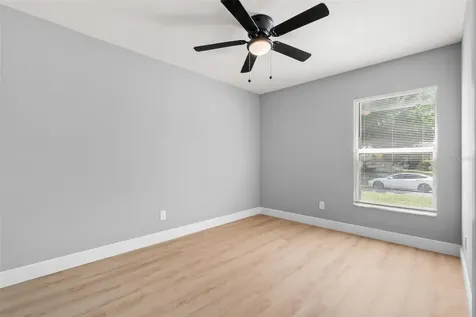 1727 Tallowtree Circle Valrico FL 33594