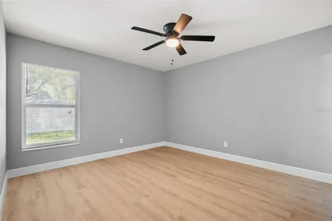 1727 Tallowtree Circle Valrico FL 33594