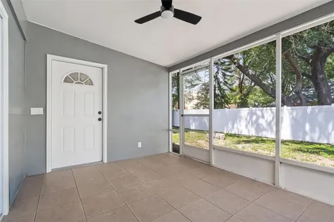 1727 Tallowtree Circle Valrico FL 33594