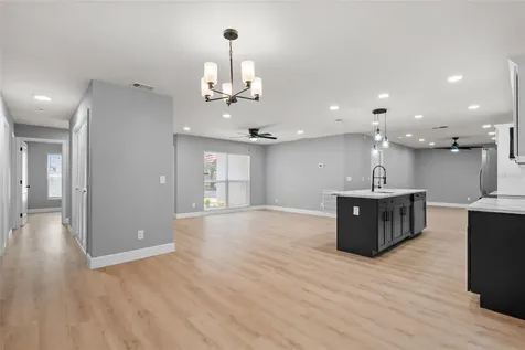 1727 Tallowtree Circle Valrico FL 33594