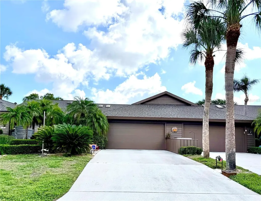 5813 Merion Way Sarasota FL 34243