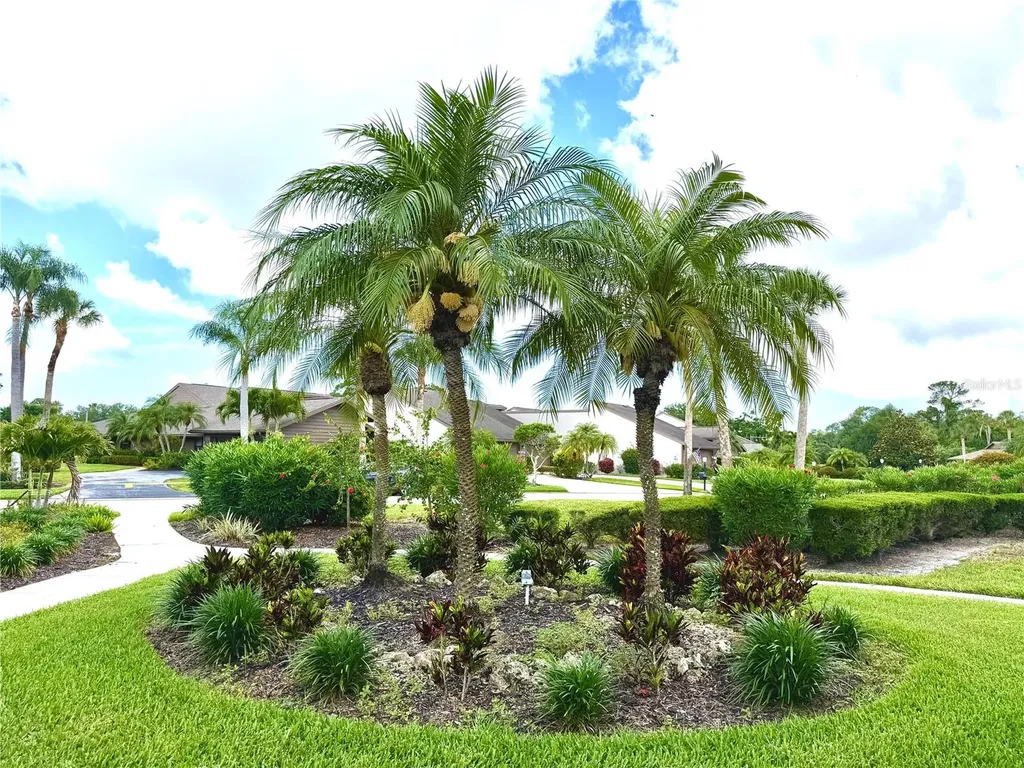 5813 Merion Way Sarasota FL 34243