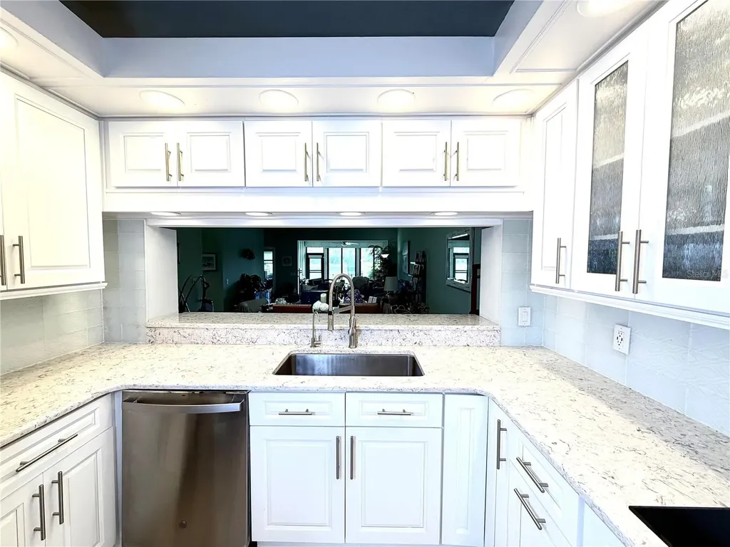 5813 Merion Way Sarasota FL 34243