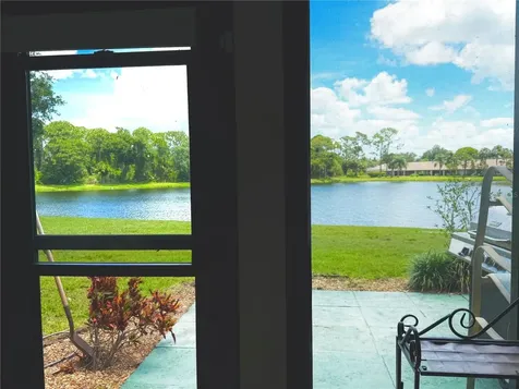 5813 Merion Way Sarasota FL 34243