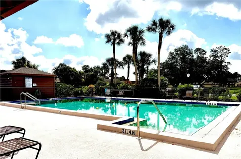 5813 Merion Way Sarasota FL 34243