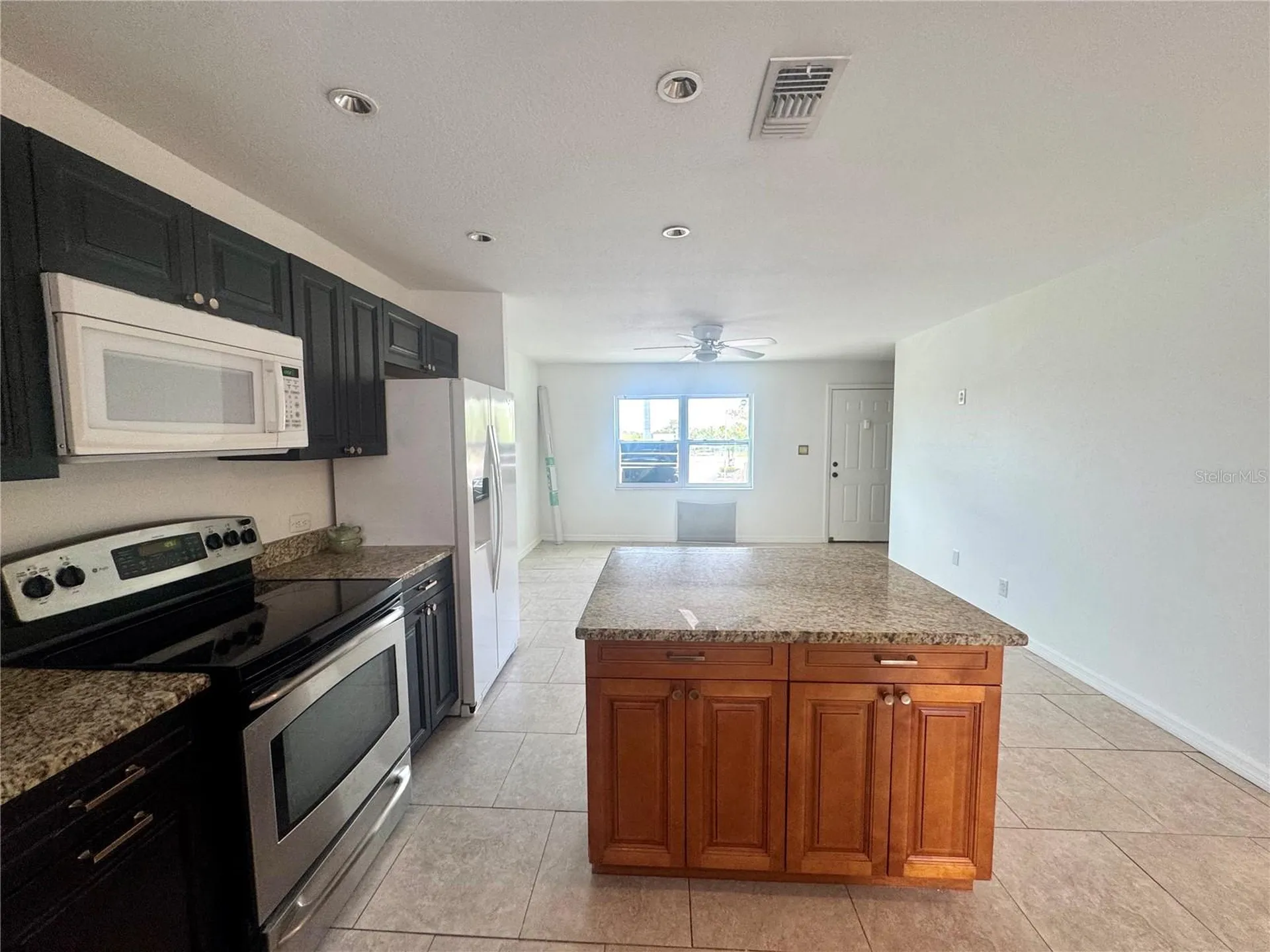 9201 Tudor Drive Tampa FL 33615