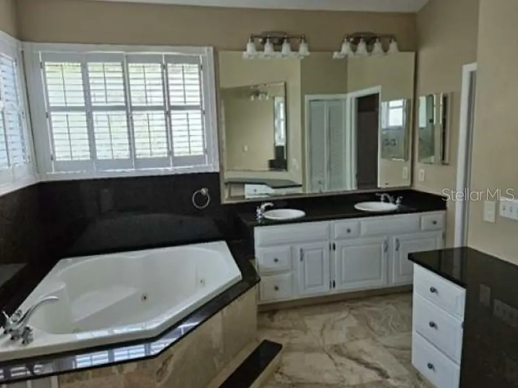 2128 Lake Crescent Court Windermere FL 34786