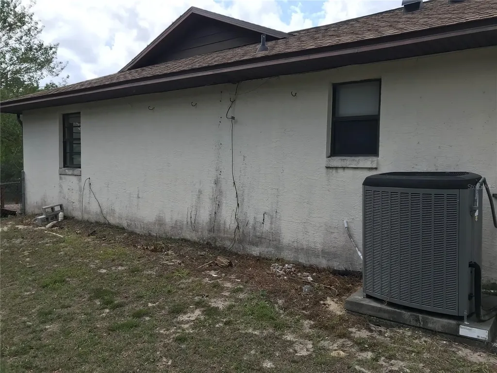 5830 W Spicey Hill Drive Homosassa FL 34448