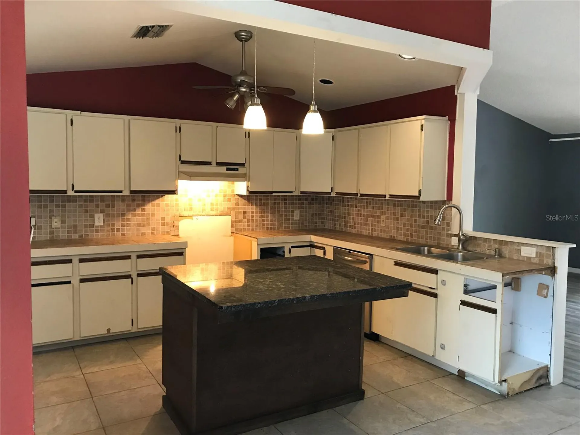 5830 W Spicey Hill Drive Homosassa FL 34448