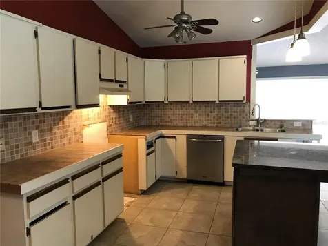 5830 W Spicey Hill Drive Homosassa FL 34448