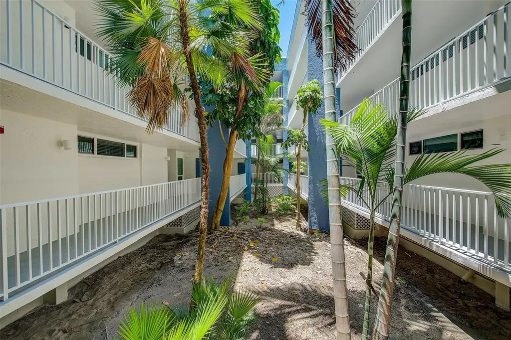 16308 Gulf Boulevard Redington Beach FL 33708