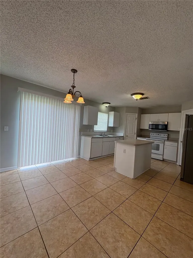 121 Carmel Bay Drive Sanford FL 32771