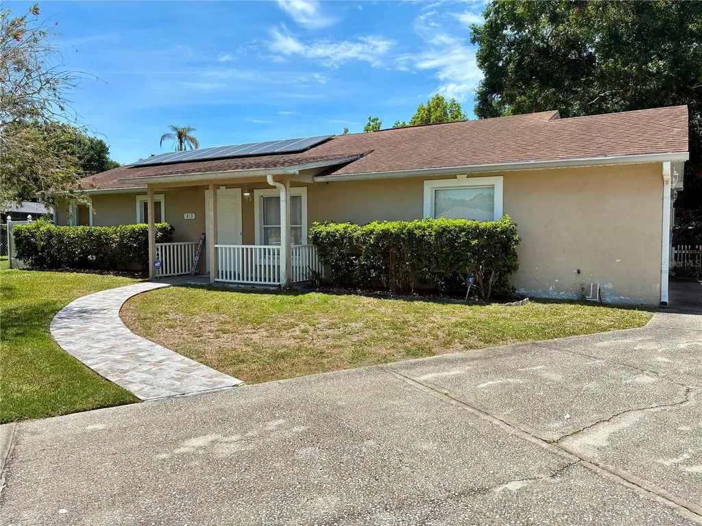 813 San Jose Court Kissimmee FL 34758