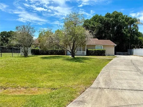 813 San Jose Court Kissimmee FL 34758