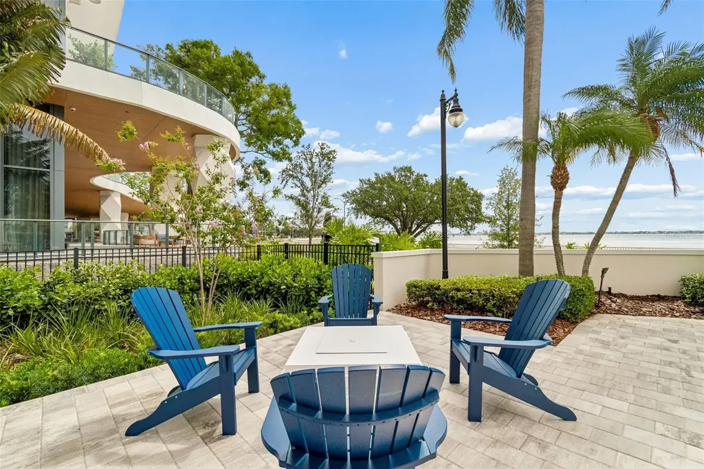 3203 Bayshore Boulevard Tampa FL 33629