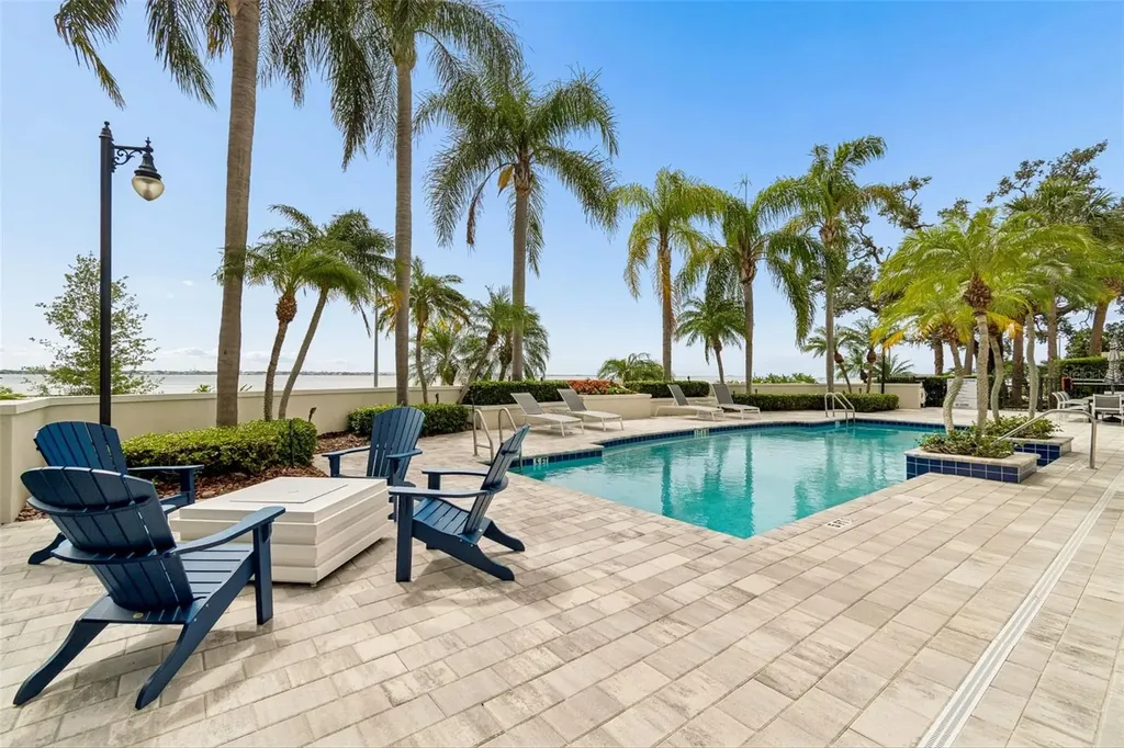 3203 Bayshore Boulevard Tampa FL 33629