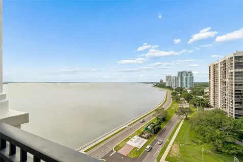 3203 Bayshore Boulevard Tampa FL 33629