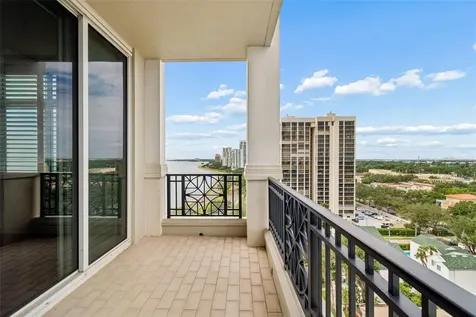 3203 Bayshore Boulevard Tampa FL 33629