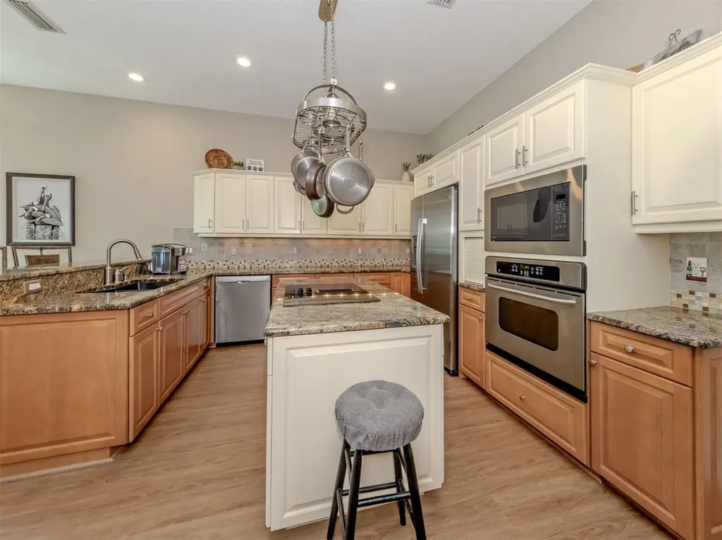 761 Silk Oak Drive Venice FL 34293