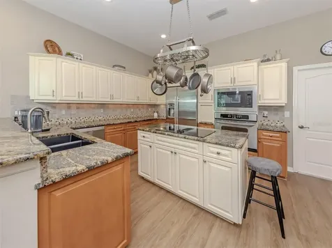 761 Silk Oak Drive Venice FL 34293