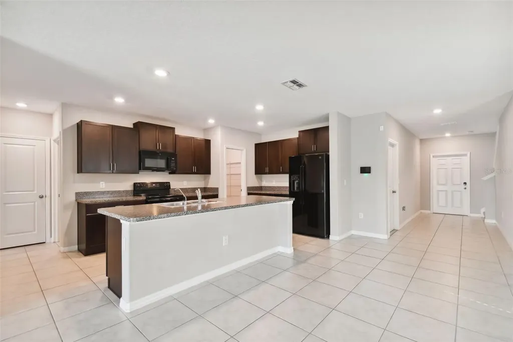 7512 Samuel Ivy Drive Tampa FL 33619
