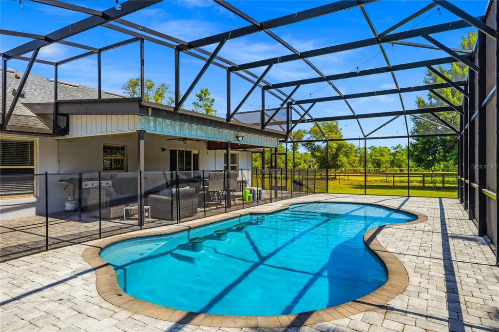 135 Linda Sue Drive Lake Helen FL 32744