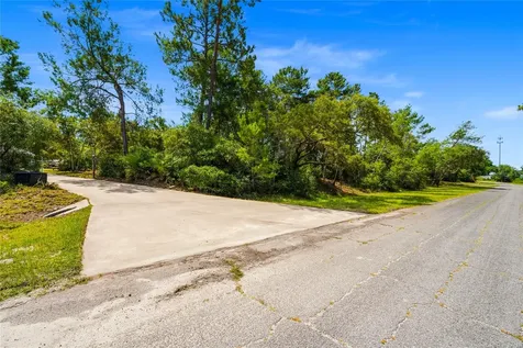 135 Linda Sue Drive Lake Helen FL 32744