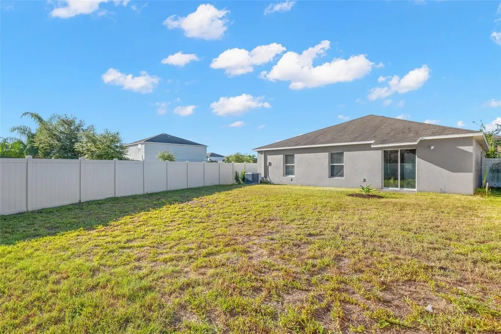 6810 Trent Creek Drive Sun City Center FL 33573