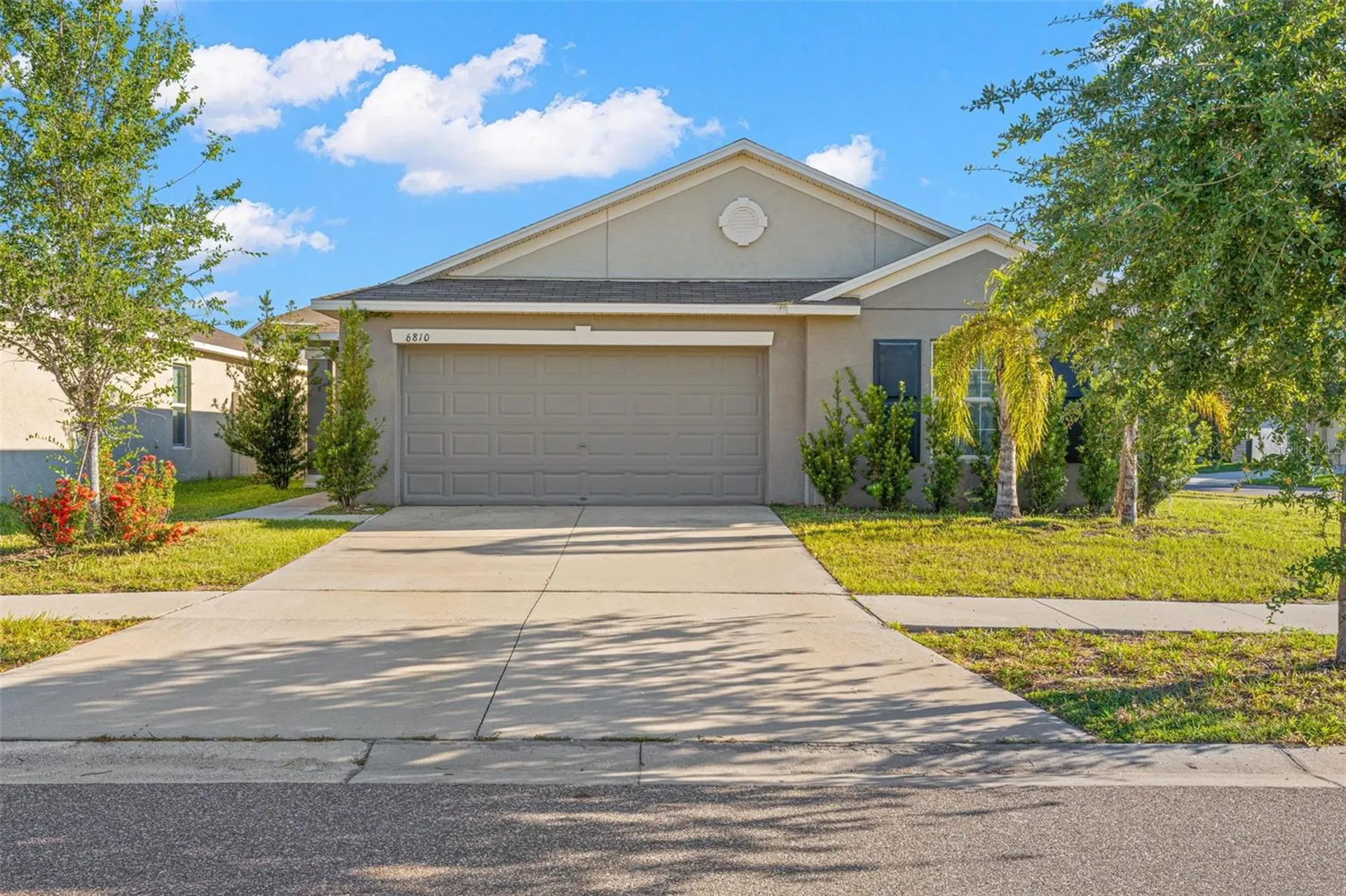 6810 Trent Creek Drive Sun City Center FL 33573