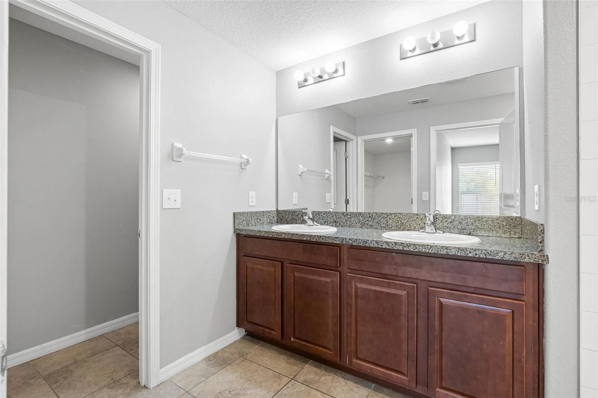 6810 Trent Creek Drive Sun City Center FL 33573
