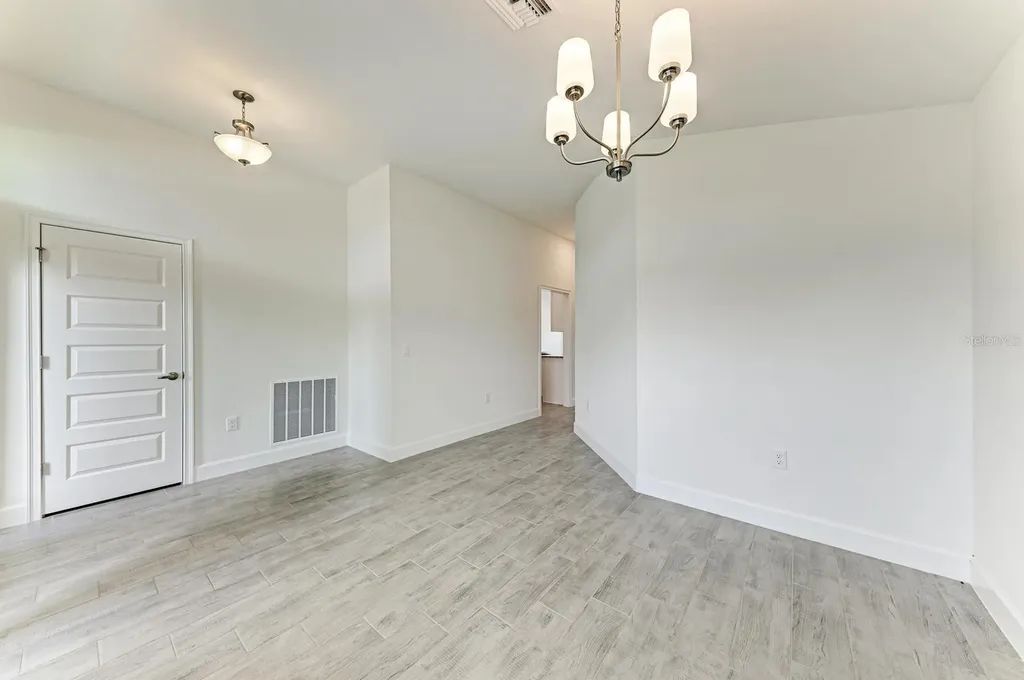 2680 Averland Loop North Port FL 34287