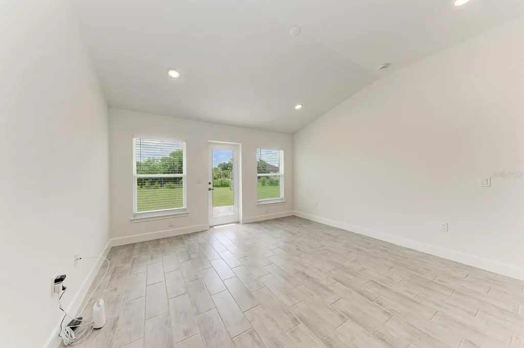 2680 Averland Loop North Port FL 34287