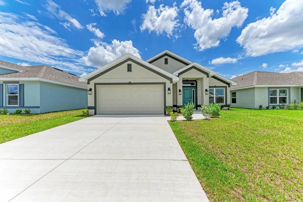 2680 Averland Loop North Port FL 34287