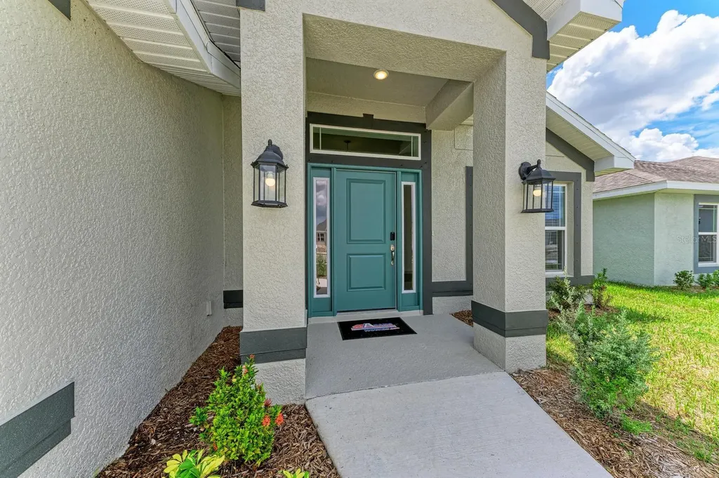 2680 Averland Loop North Port FL 34287