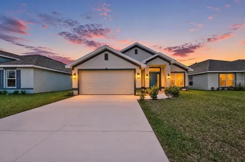 2680 Averland Loop North Port FL 34287