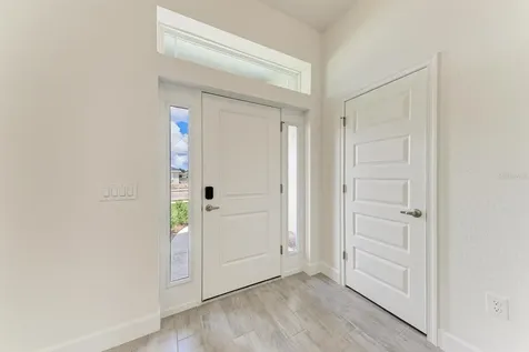 2680 Averland Loop North Port FL 34287