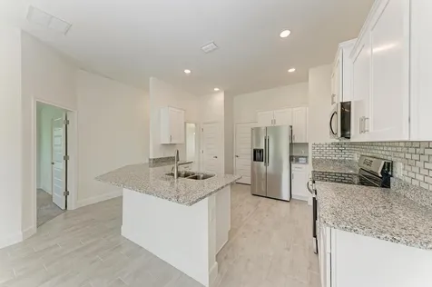 2680 Averland Loop North Port FL 34287