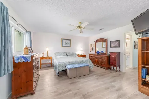 9297 SW 90th Court Ocala FL 34481