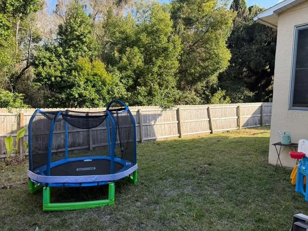 1166 Dekleva Drive Apopka FL 32712
