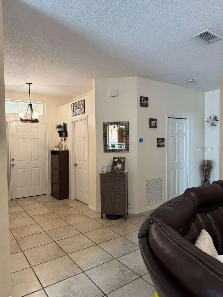 1166 Dekleva Drive Apopka FL 32712