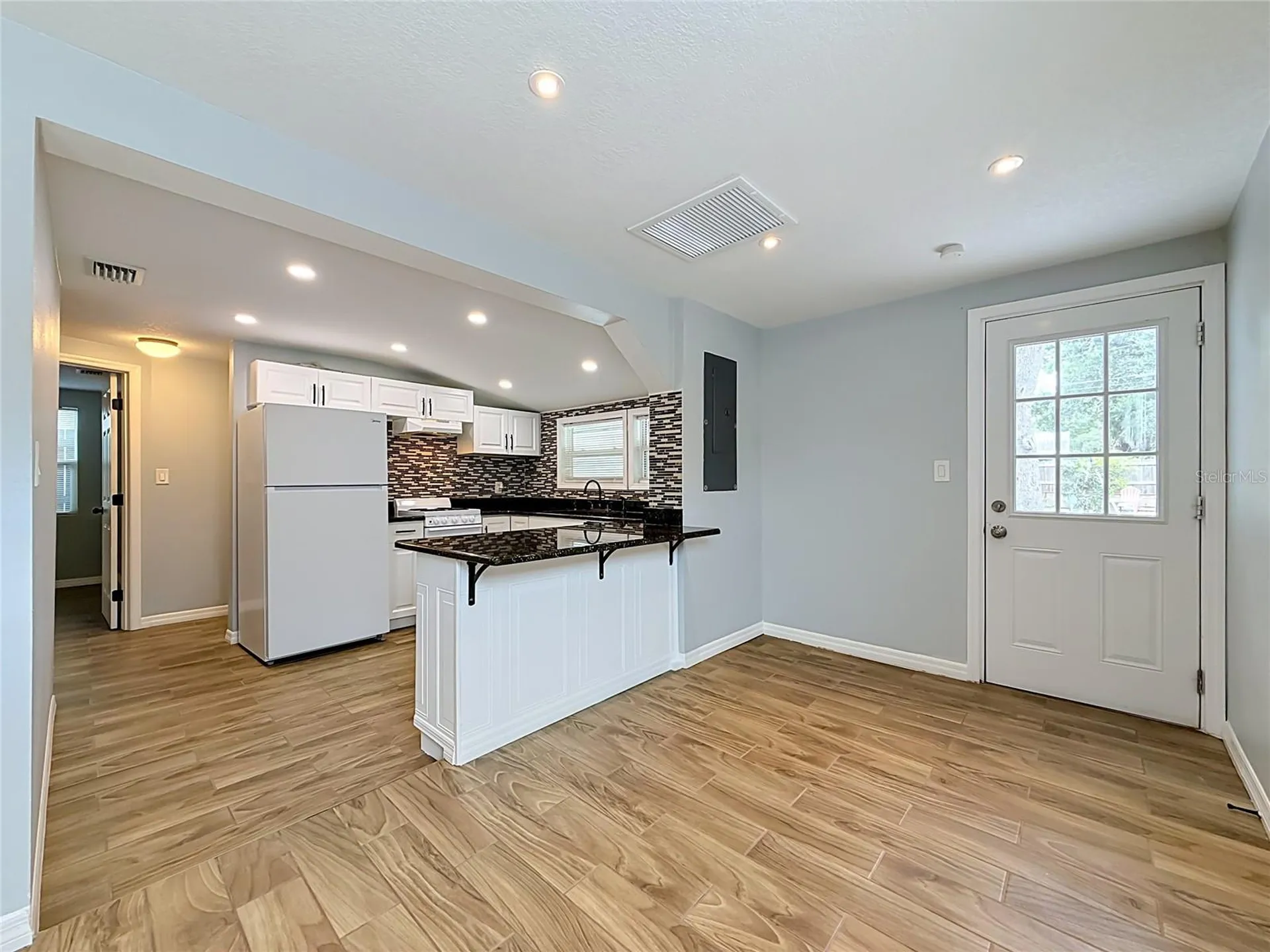 510 2nd Avenue NE Largo FL 33770