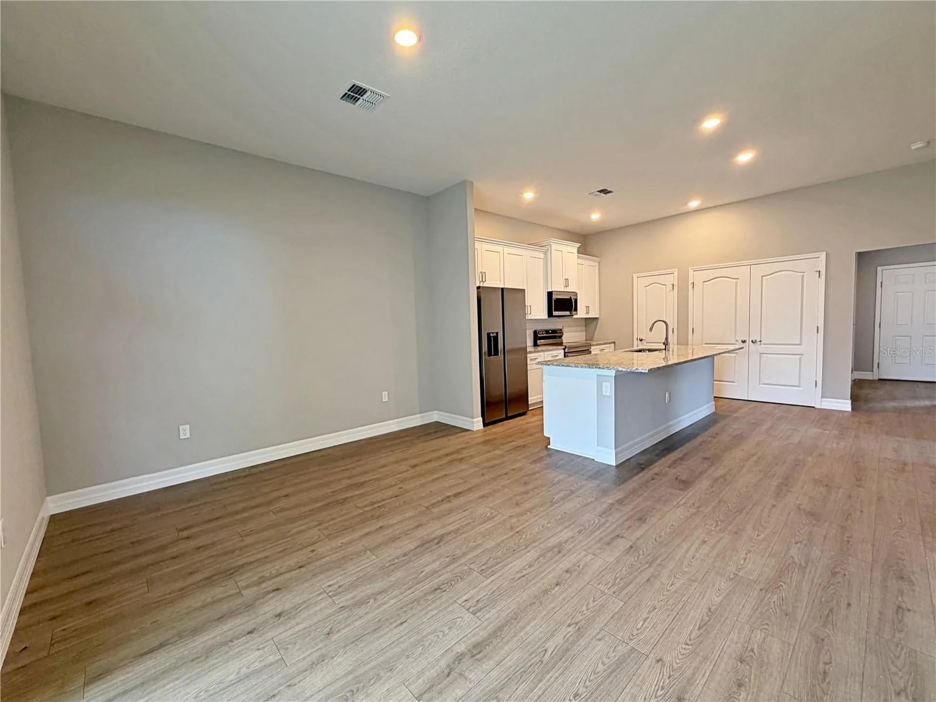 5027 Old Cheney Highway Orlando FL 32807